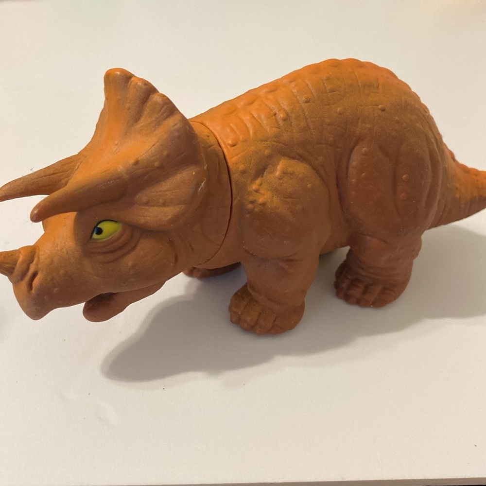 Vintage Playskool Definitely Dinosaurs Triceratops - Brown Dinosaur 1988